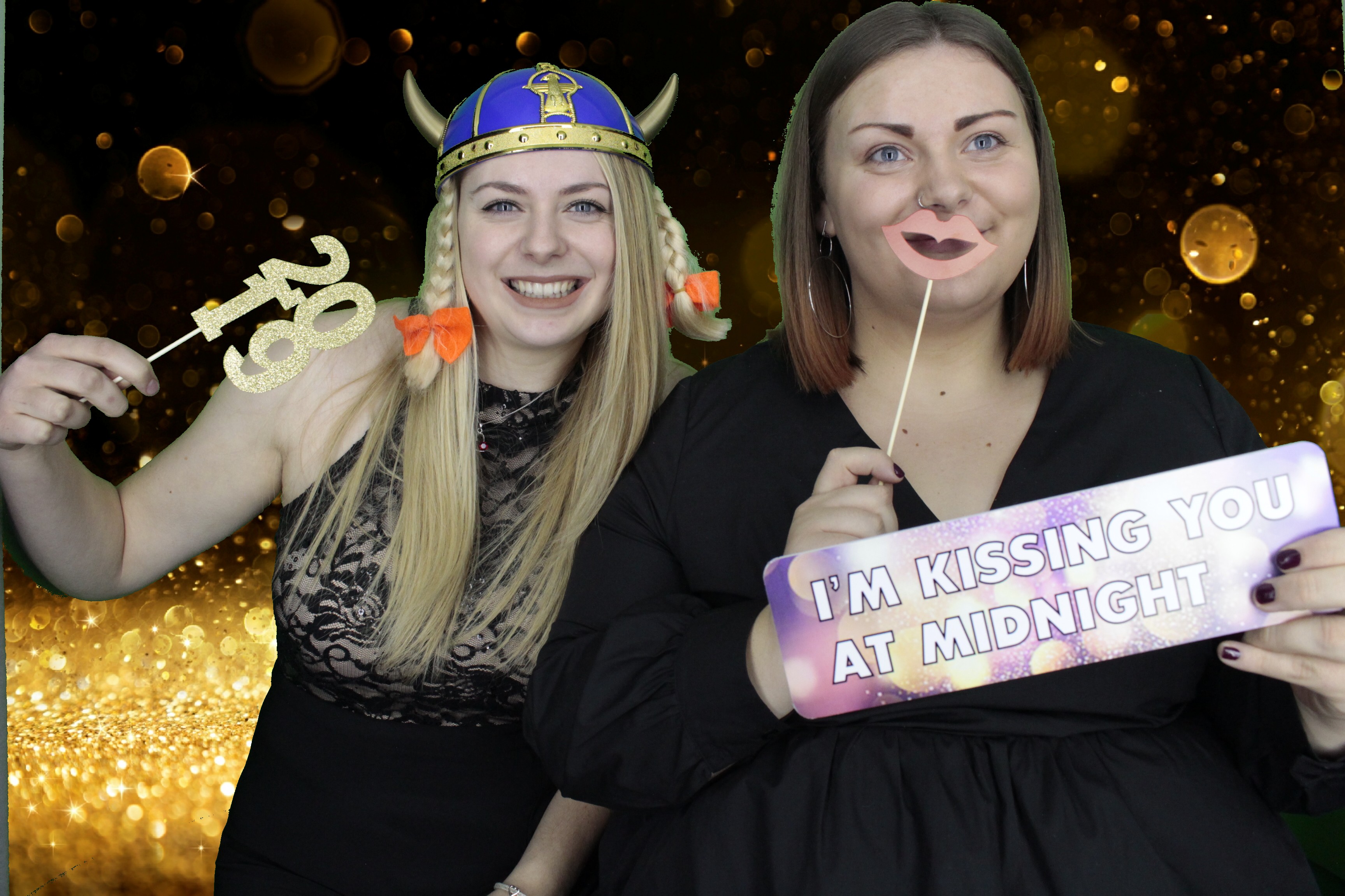 The Sussex Exchange New Years Eve | View more photos from the event at gallery.myphotoboothexperience.co.uk/u/MyPhotoBoothExperienceLtd/The-Sussex-Exchange-New-Years-Eve
